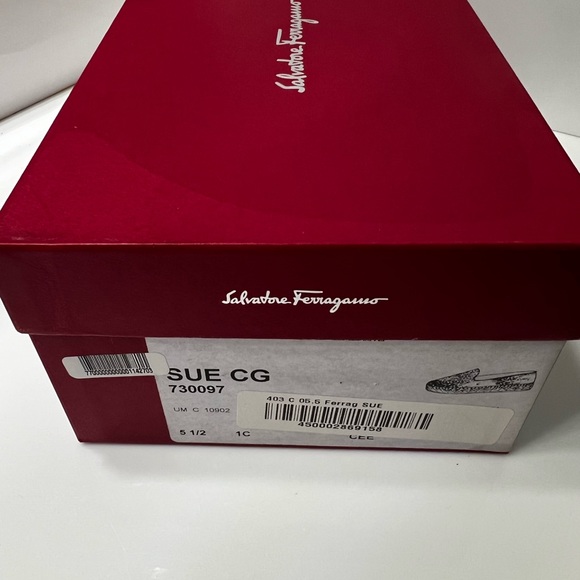 Salvatore Ferragamo blue logo embossed suede sue espadrille flats - Picture 8 of 10